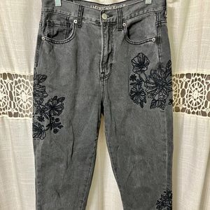 American Eagle Mom Jeans